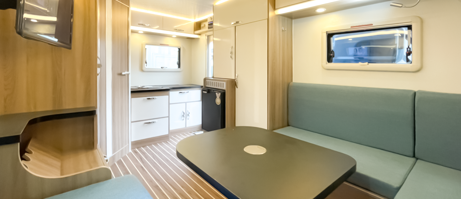 Hybrid Caravans HC-C111