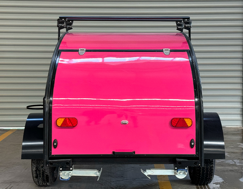 Fctrailers Comma-CB Camper Trailer: The Ultimate Tiny Trailer for Professional Off-Road Operations