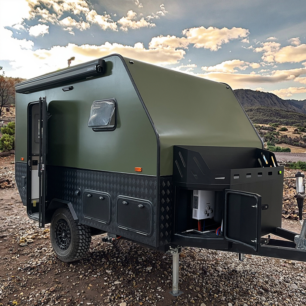 Adapting to Nature: The Resilience of Four Season Travel Trailers